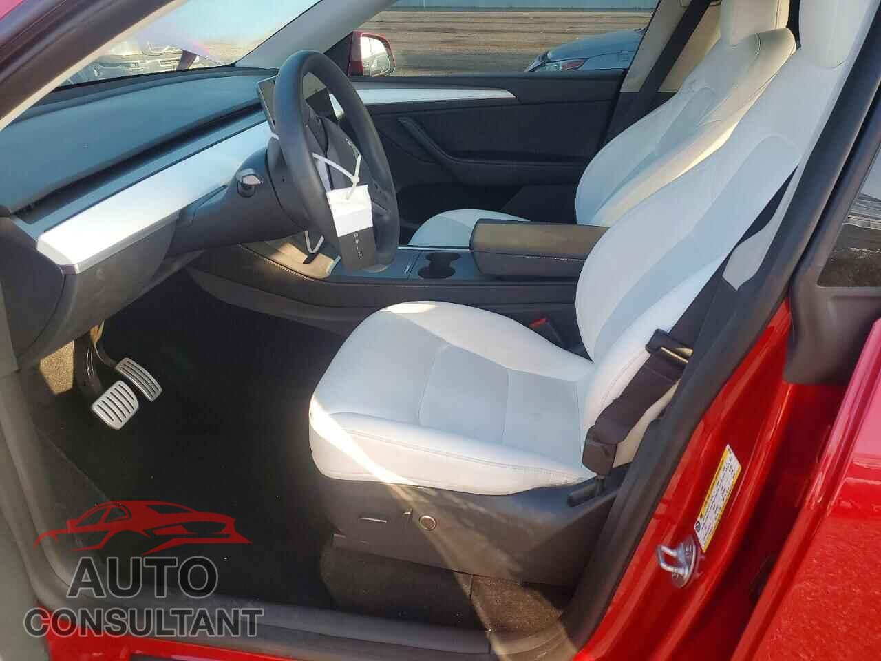 TESLA MODEL Y 2023 - 7SAYGDEFXPF892369