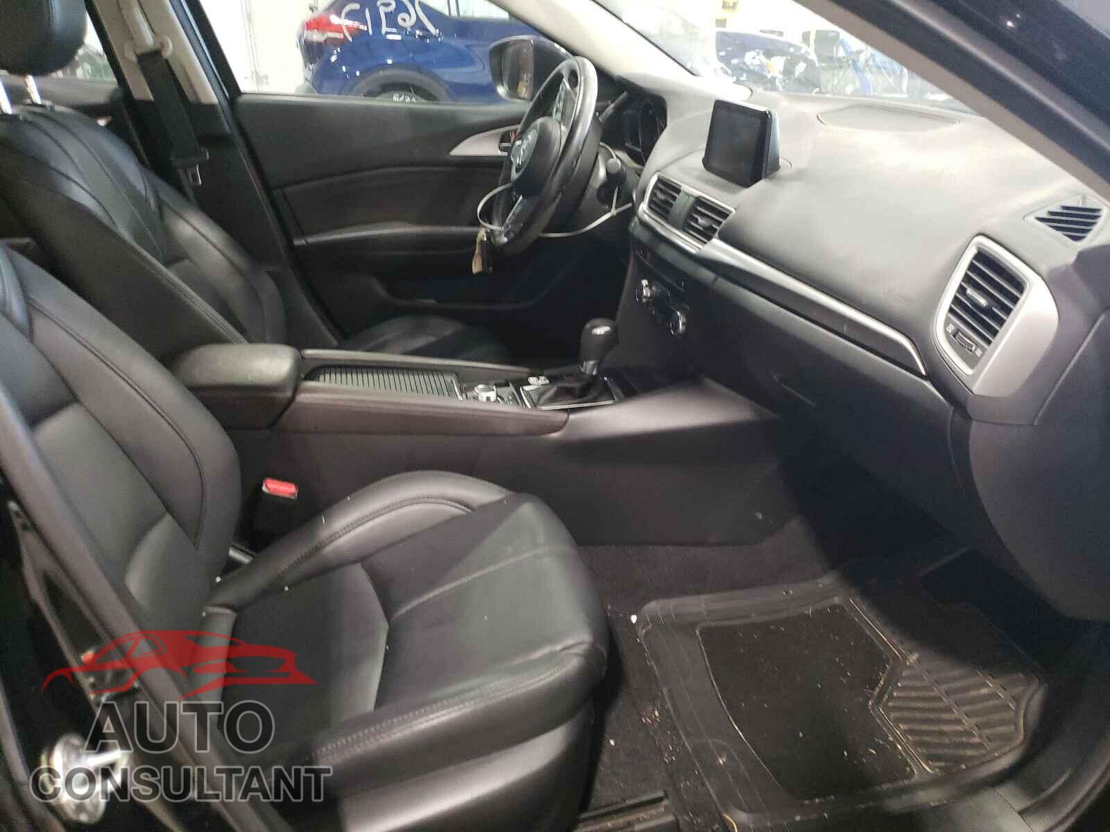 MAZDA 3 2017 - JM1BN1V73H1101108