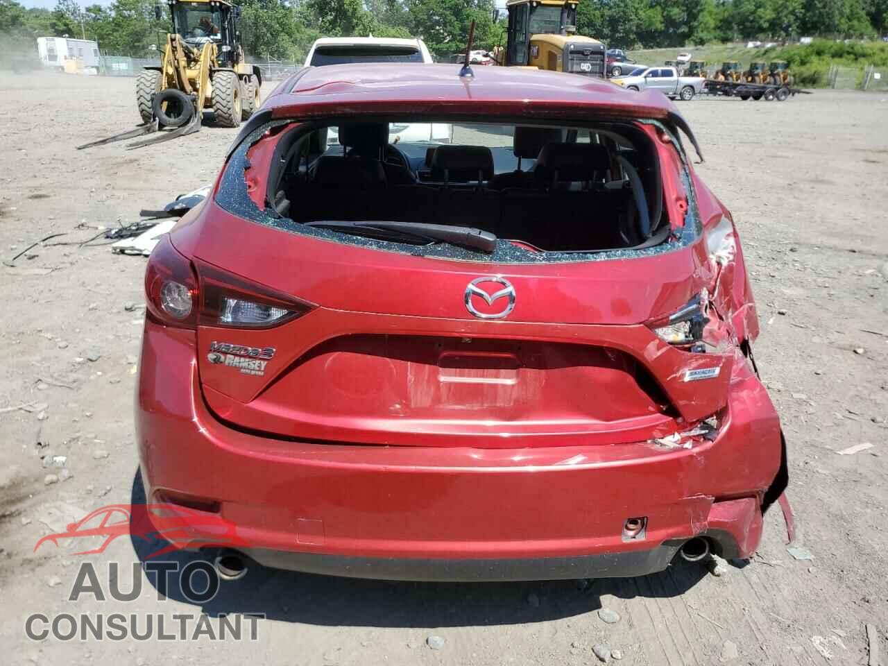 MAZDA 3 2017 - 3MZBN1L72HM136225