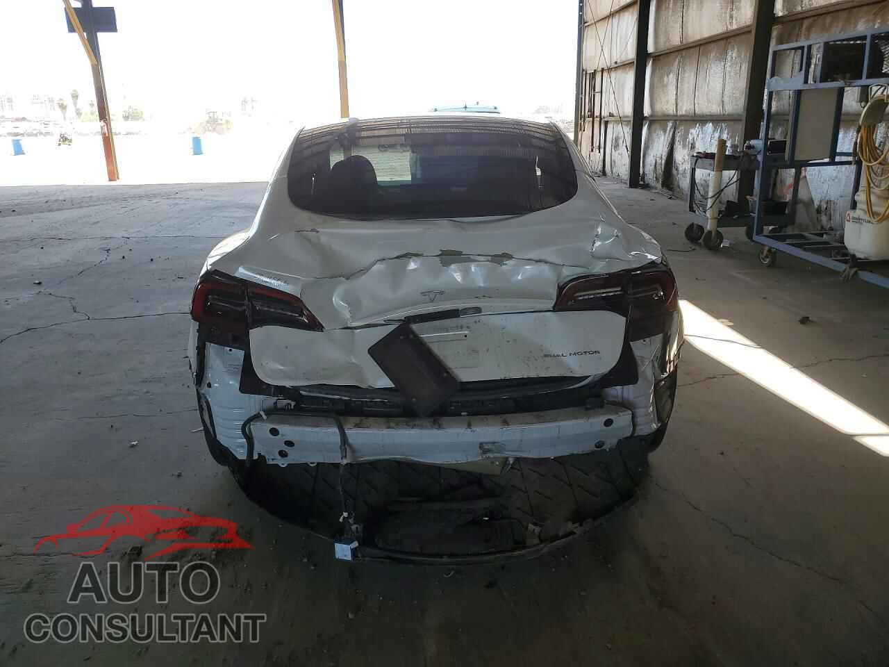TESLA MODEL 3 2023 - 5YJ3E1EB0PF593711