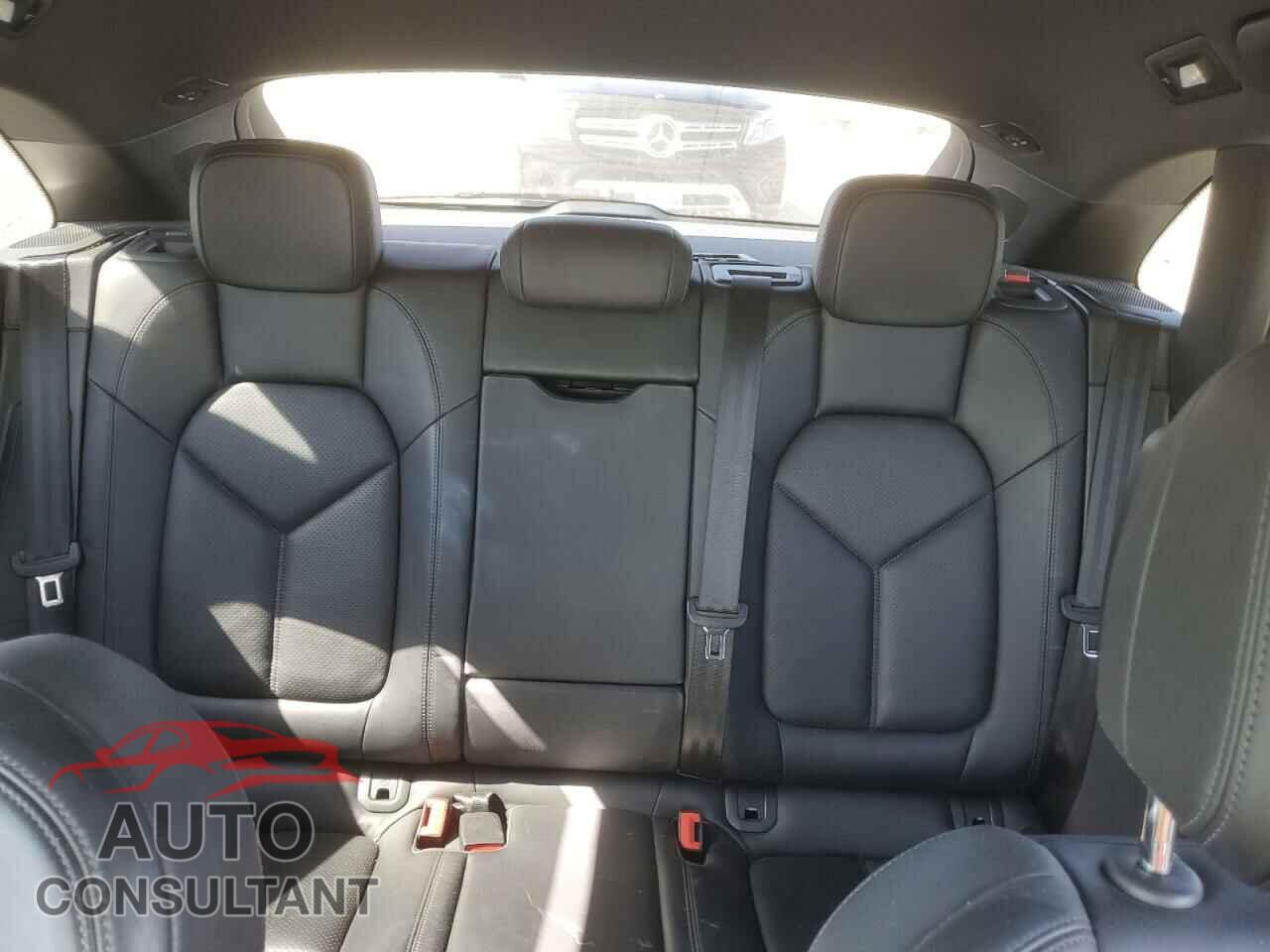 PORSCHE MACAN 2015 - WP1AB2A52FLB51724