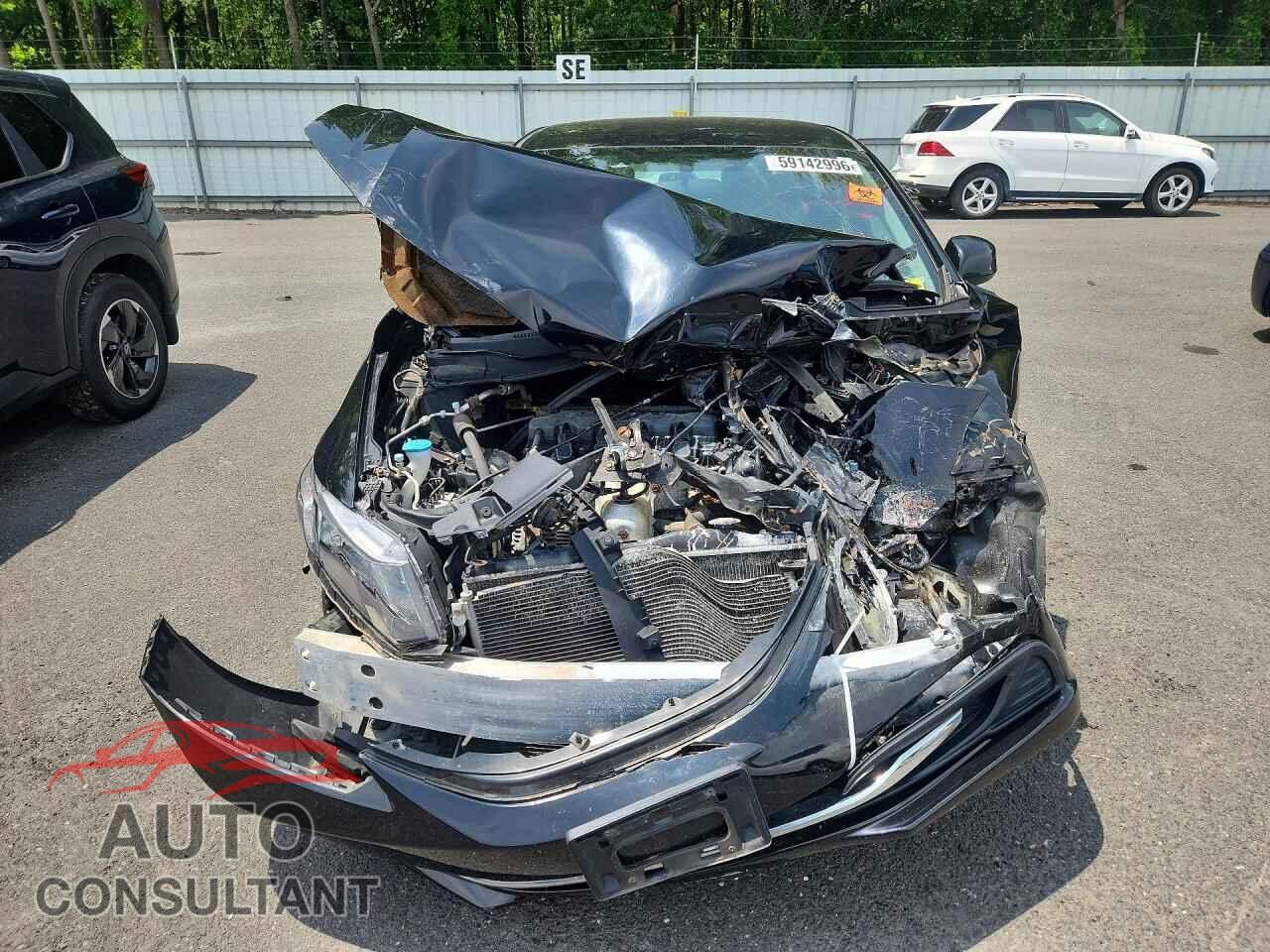 HONDA CIVIC 2013 - 19XFB2F52DE246581