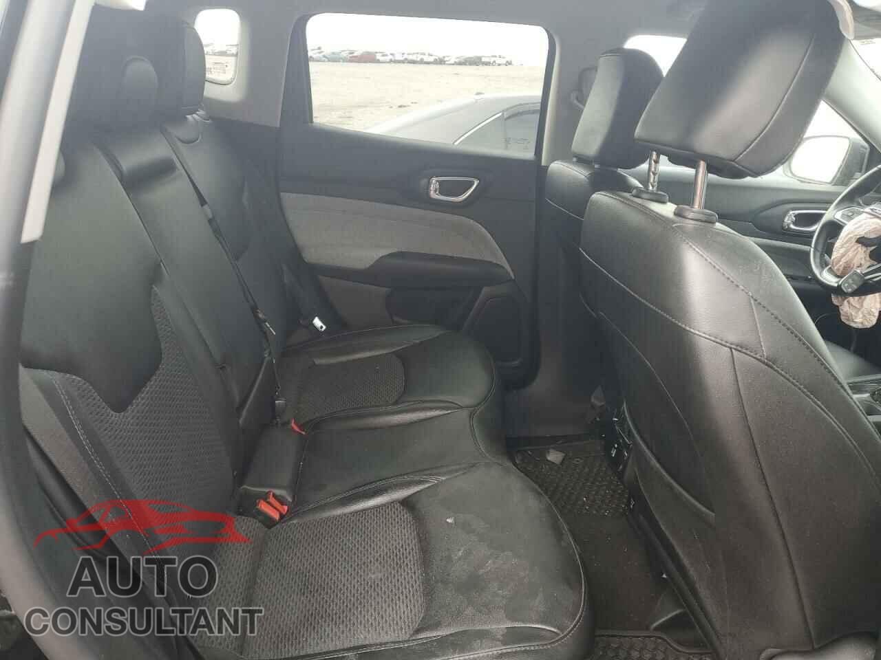 JEEP COMPASS 2022 - 3C4NJDBB4NT124355