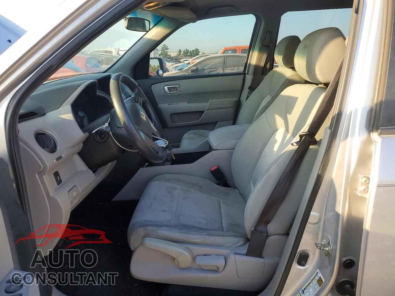 HONDA PILOT 2012 - 5FNYF3H29CB009567