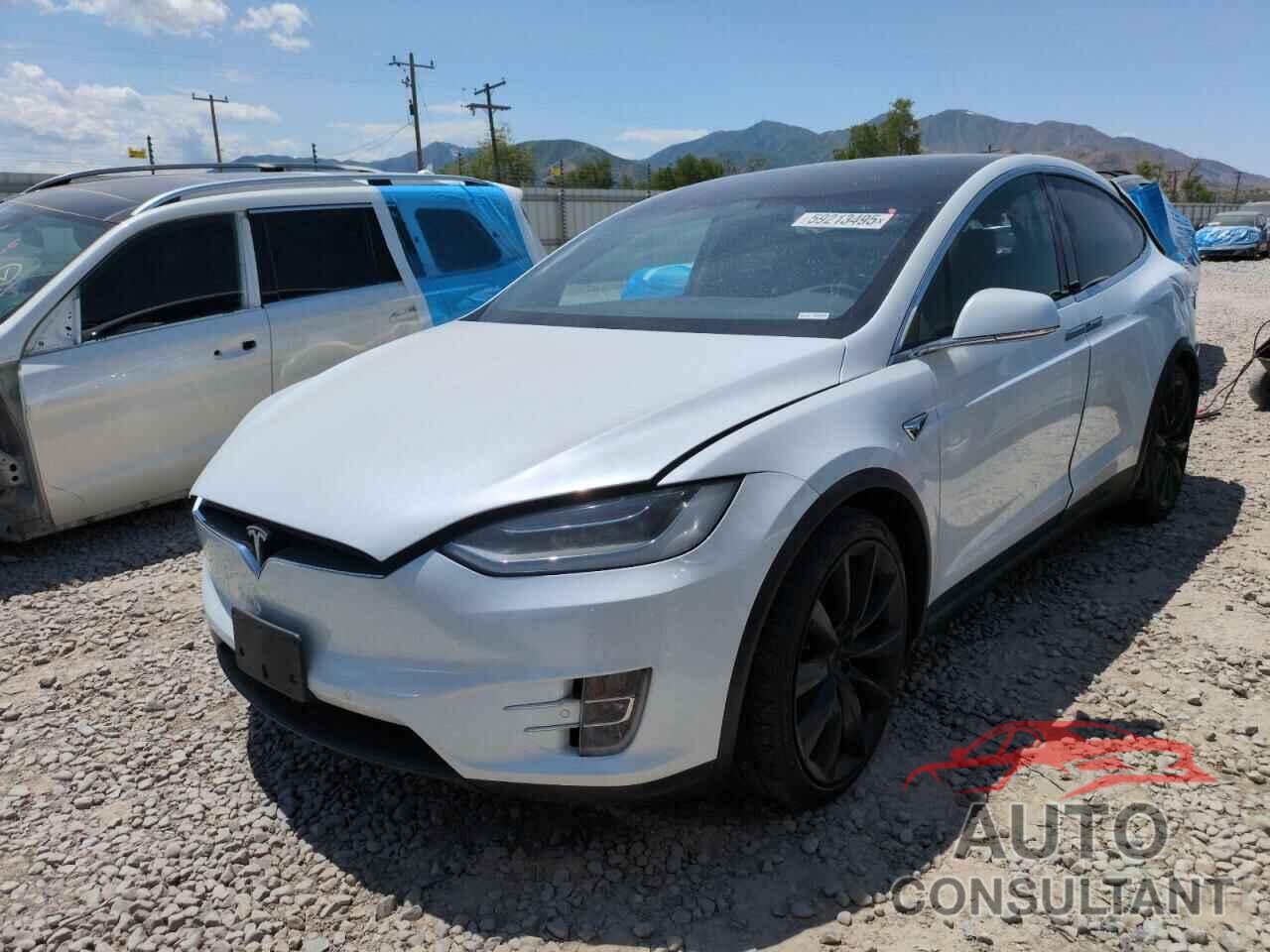 TESLA MODEL X 2019 - 5YJXCAE23KF207766