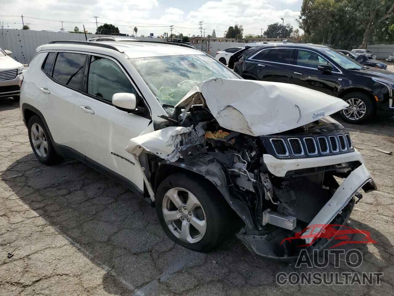 JEEP COMPASS 2018 - 3C4NJCBB2JT123872