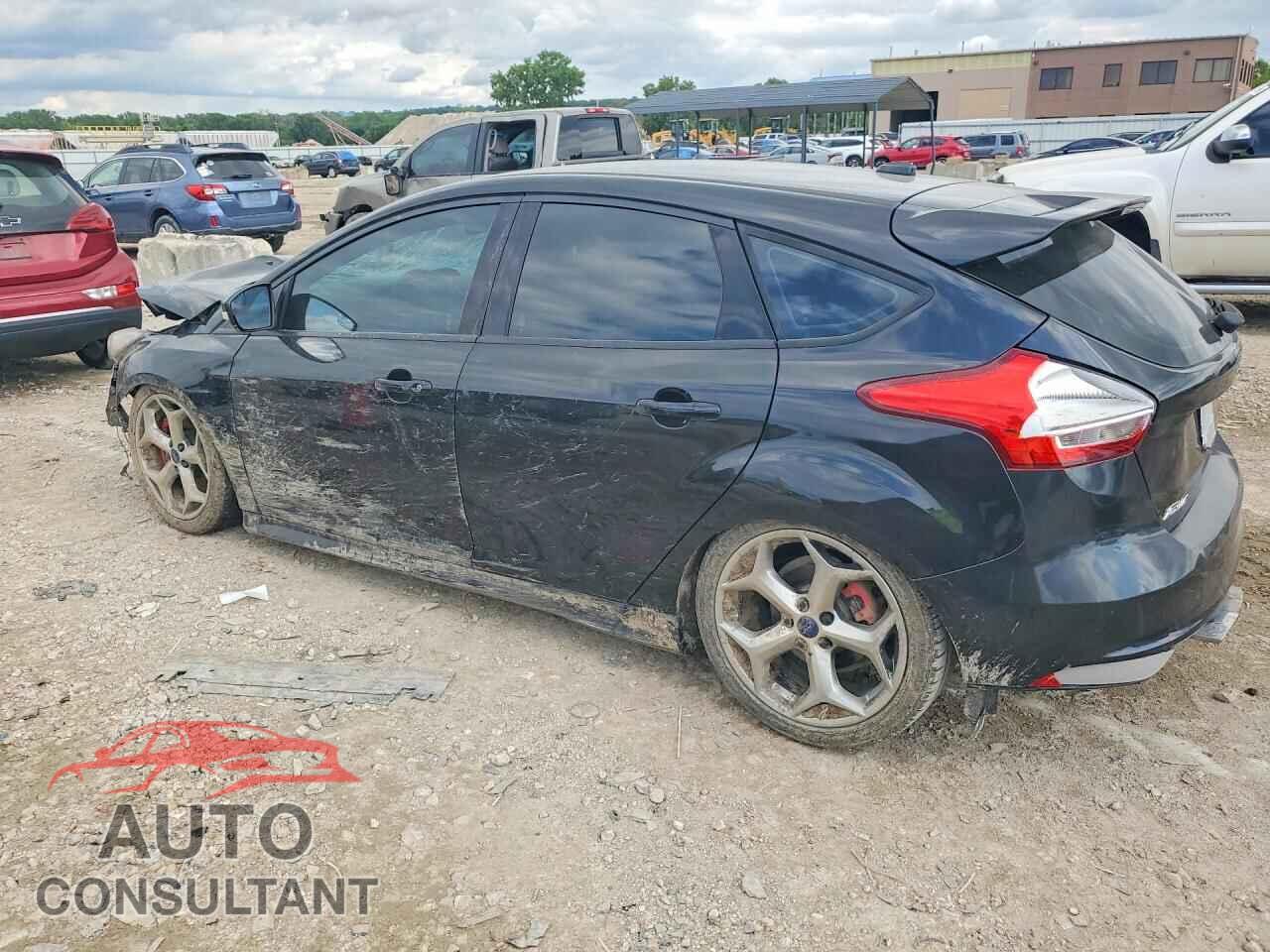 FORD FOCUS 2015 - 1FADP3L97FL374661
