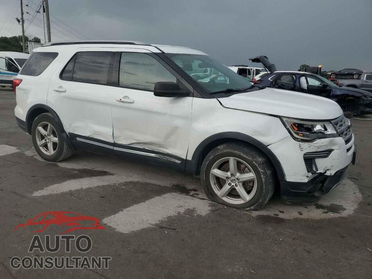 FORD EXPLORER 2018 - 1FM5K7DH0JGA23596