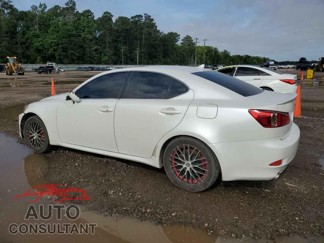 LEXUS IS 2012 - JTHBE5C26C5029741