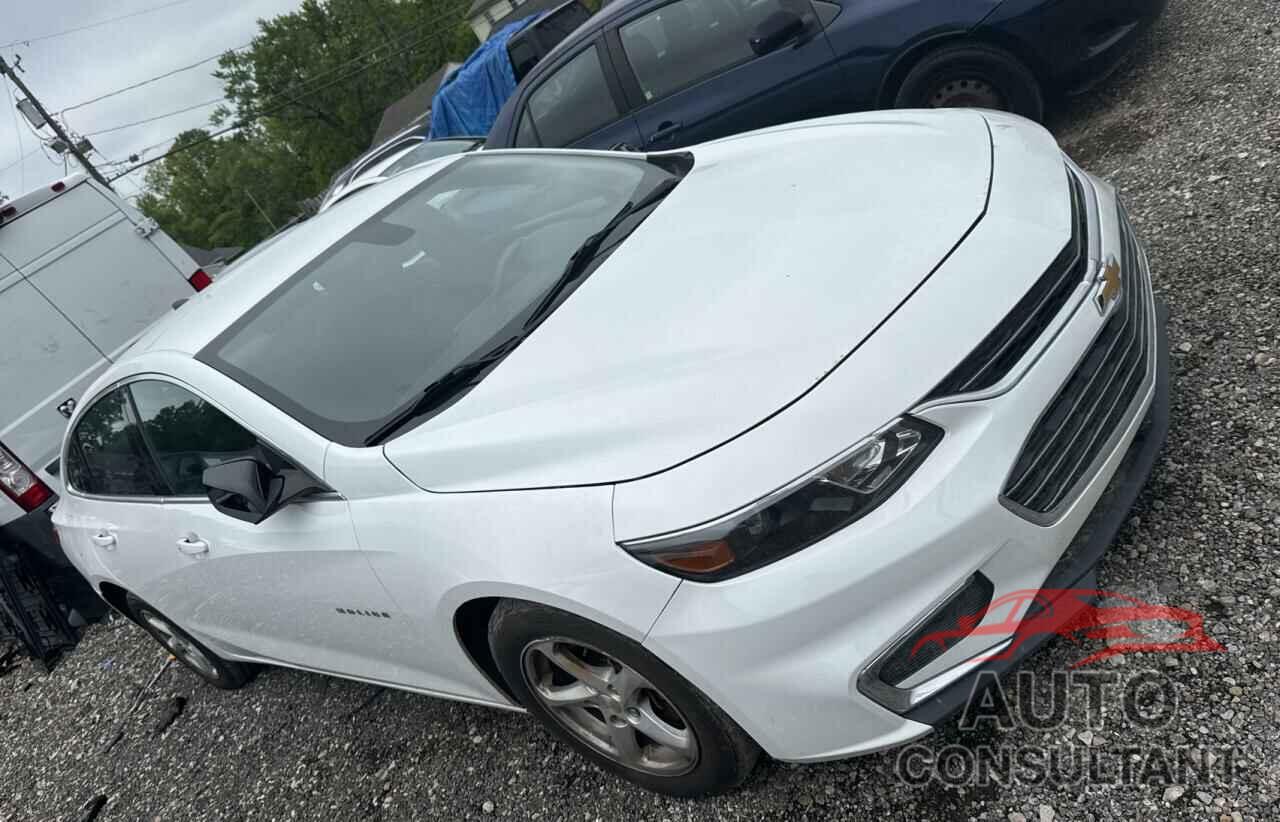 CHEVROLET MALIBU 2018 - 1G1ZB5ST3JF210976