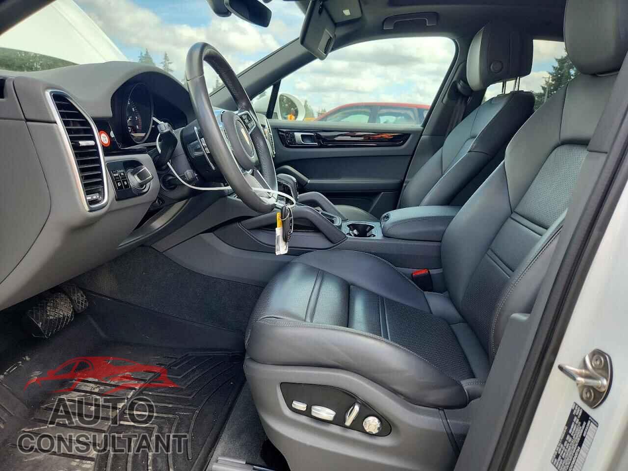 PORSCHE CAYENNE 2021 - WP1AA2AYXMDA00764