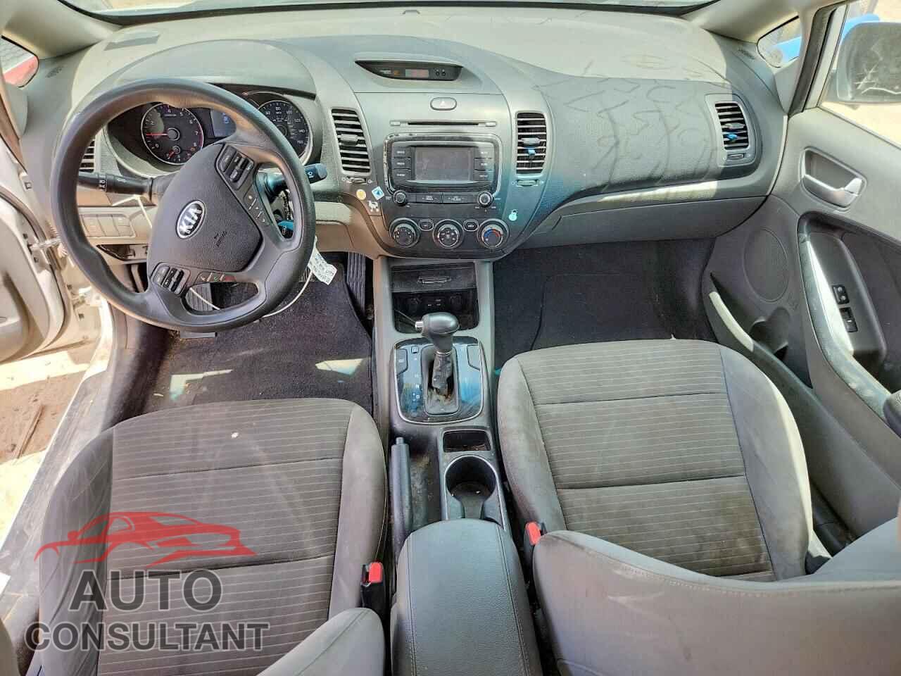 KIA FORTE 2017 - 3KPFL4A71HE117254