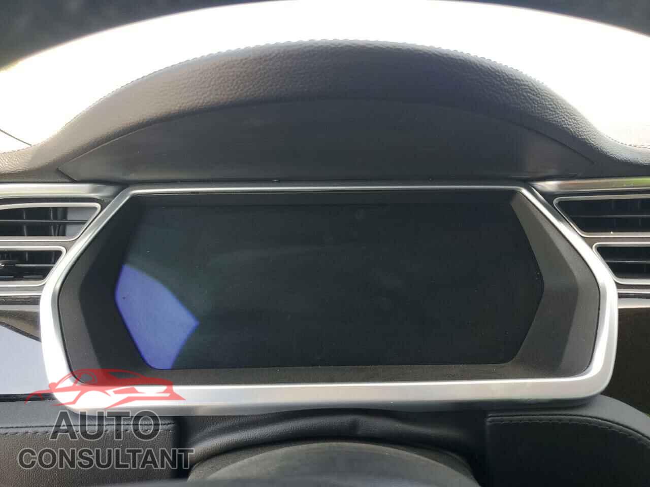TESLA MODEL S 2014 - 5YJSA1S13EFP29202
