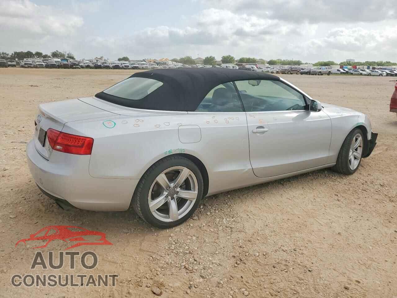 AUDI A5 2013 - WAULFAFH5DN014318