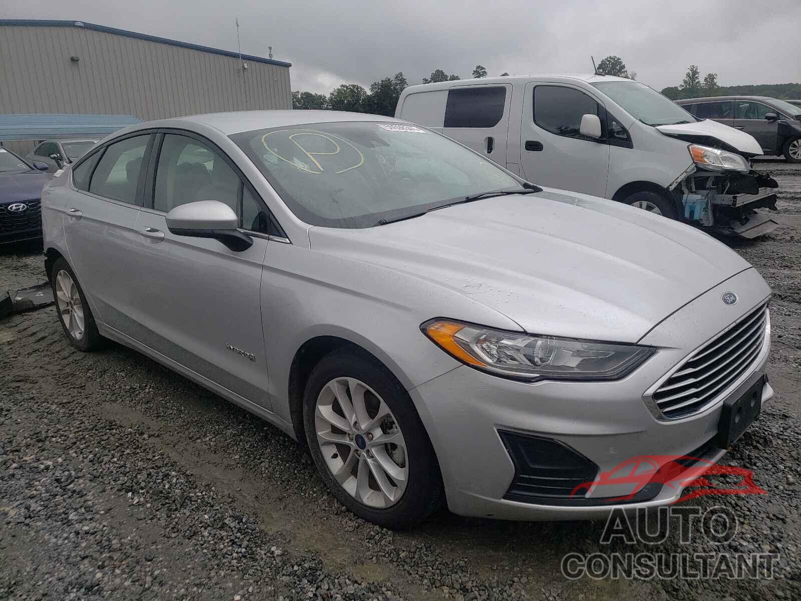 FORD FUSION 2019 - 3FA6P0LU0KR225354