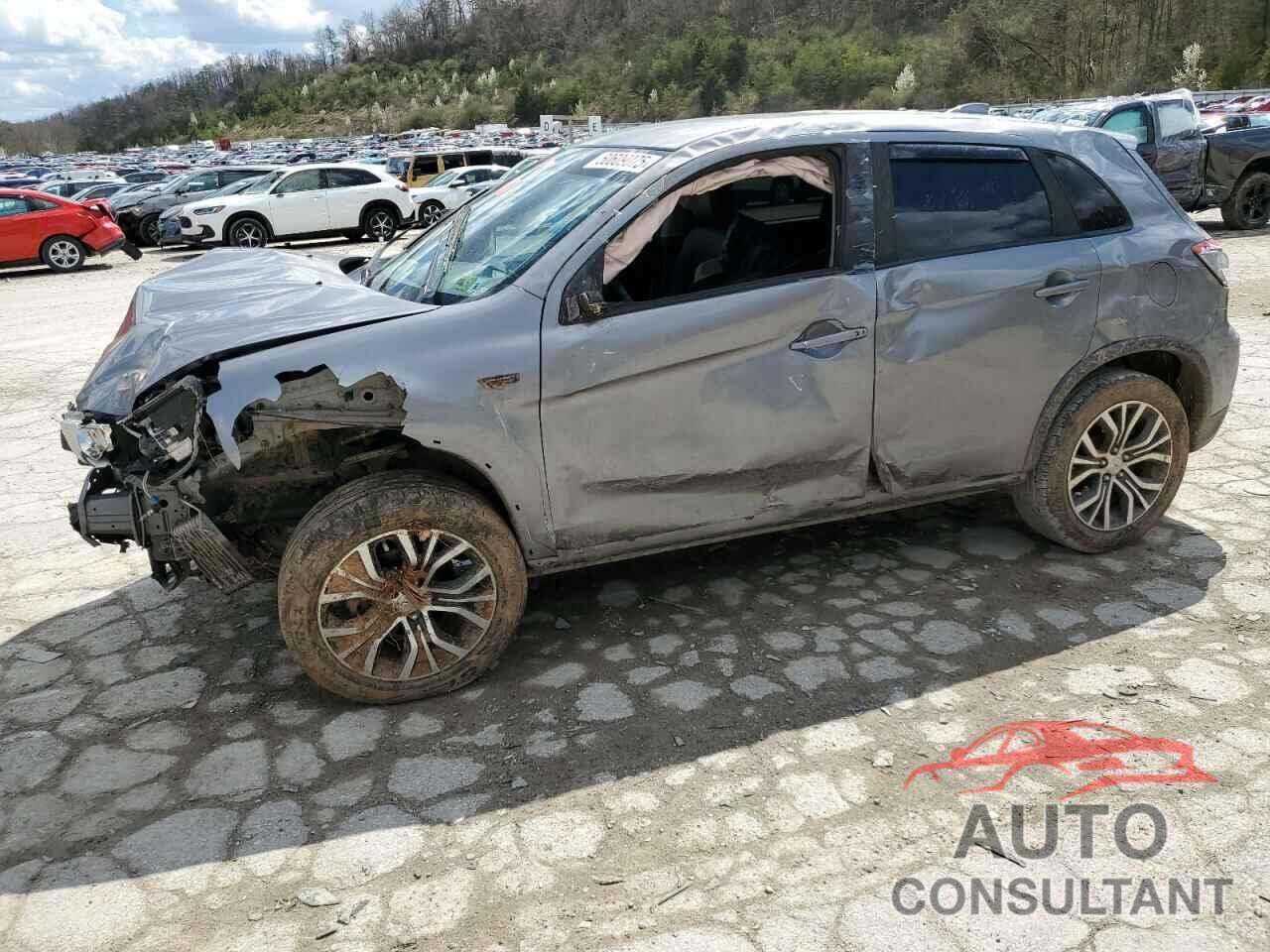 MITSUBISHI OUTLANDER 2018 - JA4AR3AW8JU017597