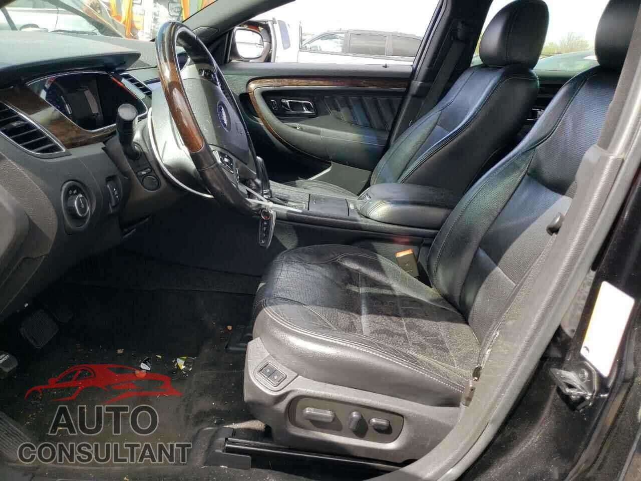 FORD TAURUS 2016 - 1FAHP2F82GG111485