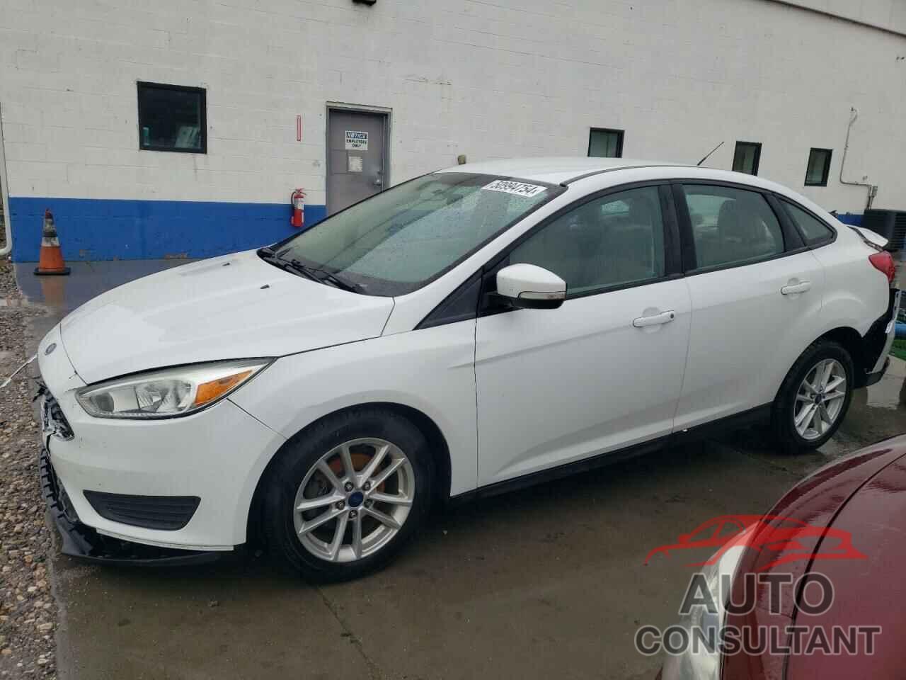 FORD FOCUS 2016 - 1FADP3F21GL246576