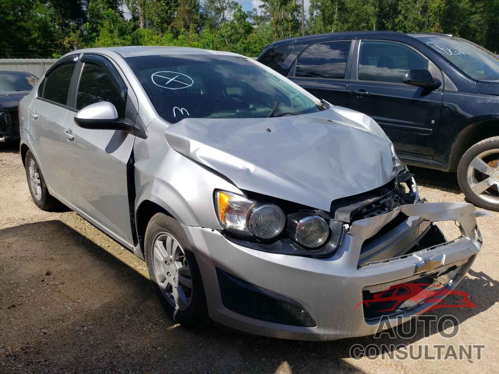 CHEVROLET SONIC 2016 - 1G1JC5SH4G4169302