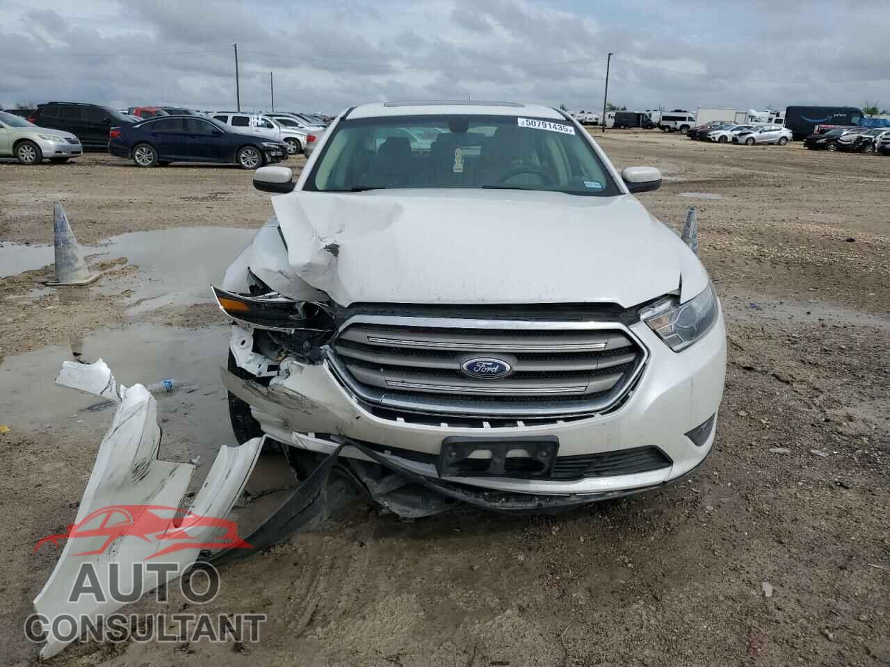 FORD TAURUS 2014 - 1FAHP2E84EG162811