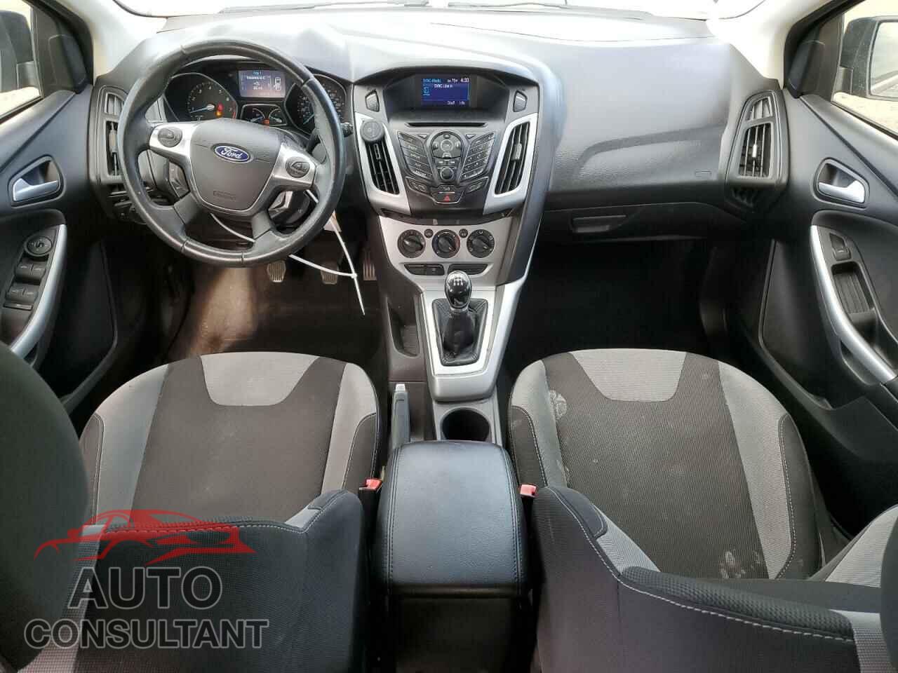 FORD FOCUS 2012 - 1FAHP3K29CL392435