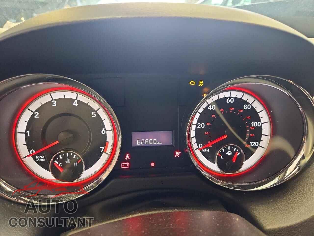 DODGE CARAVAN 2015 - 2C4RDGBG5FR750314