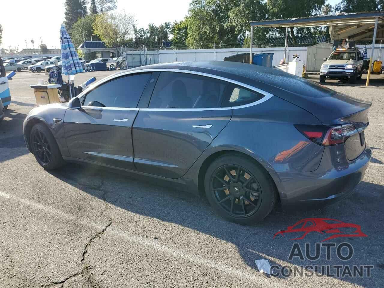 TESLA MODEL 3 2020 - 5YJ3E1EA5LF804810