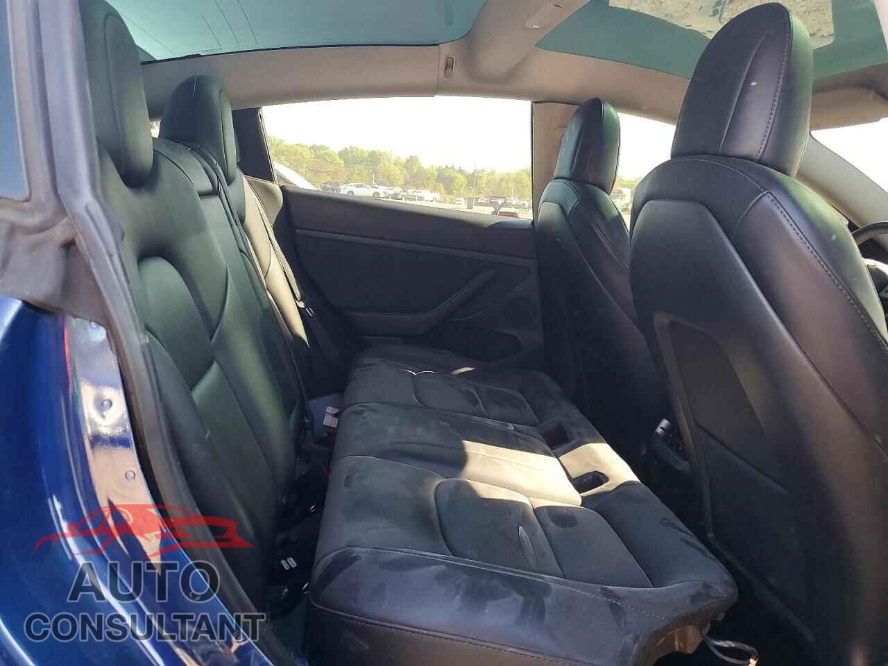 TESLA MODEL 3 2022 - 5YJ3E1EAXNF190842