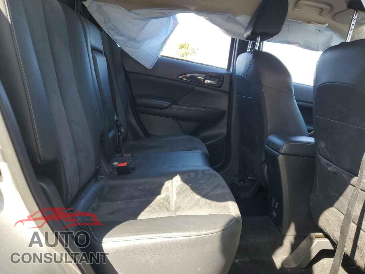 MITSUBISHI ECLIPSE 2023 - JA4ATWAA7PZ033857