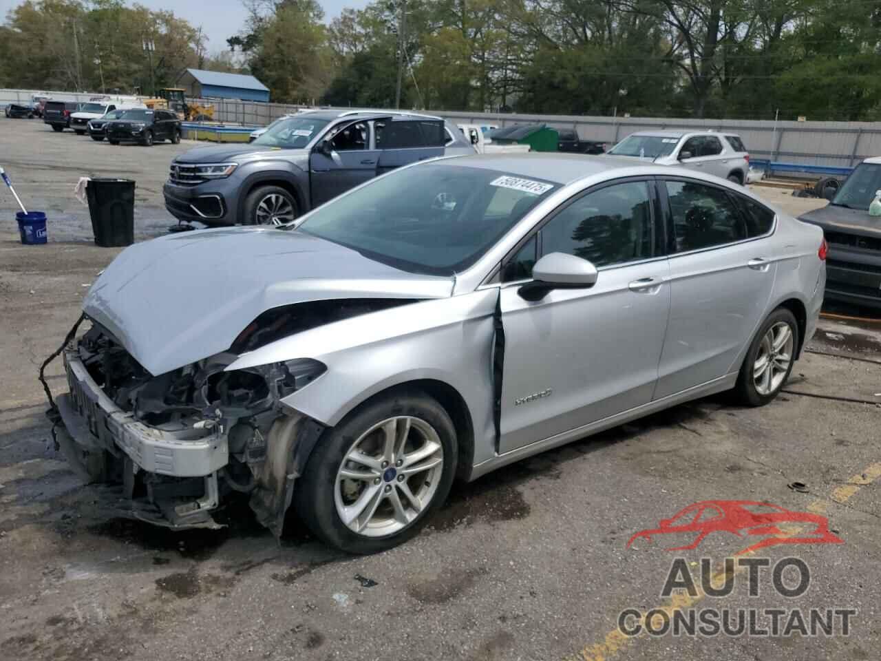 FORD FUSION 2018 - 3FA6P0UU9JR142180