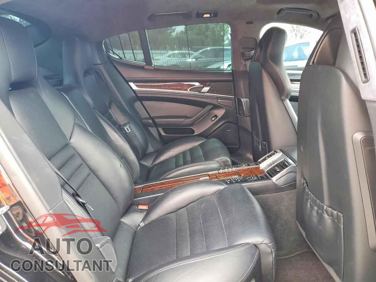 PORSCHE PANAMERA 2012 - WP0AC2A7XCL090179