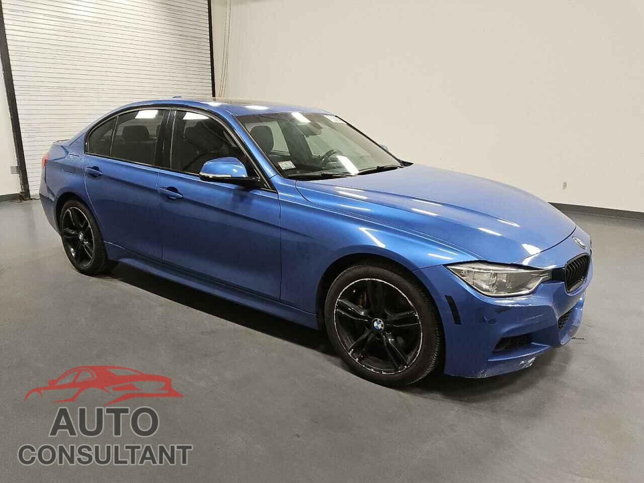 BMW 3 SERIES 2015 - WBA3B9C50FF589833