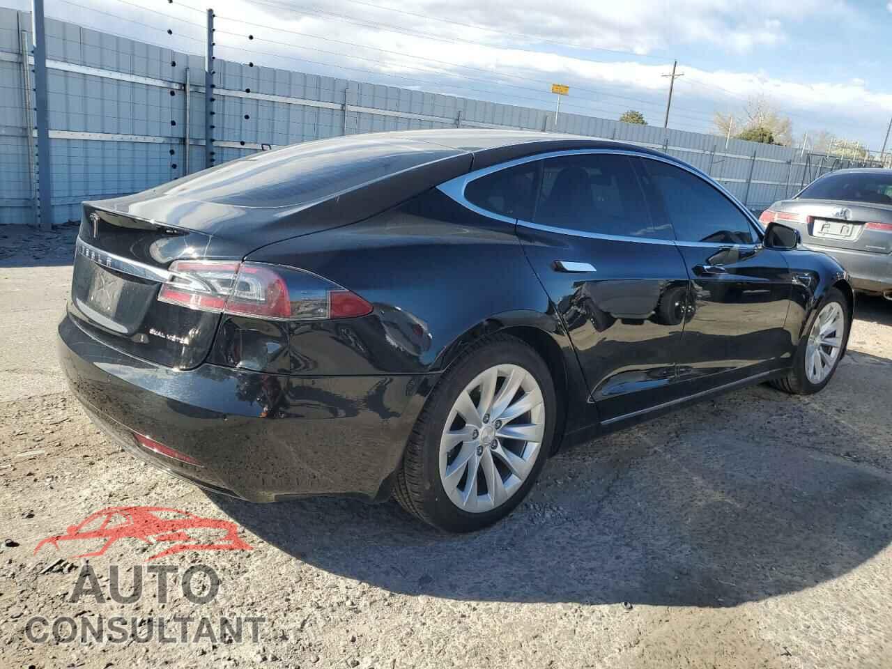 TESLA MODEL S 2019 - 5YJSA1E23KF332539