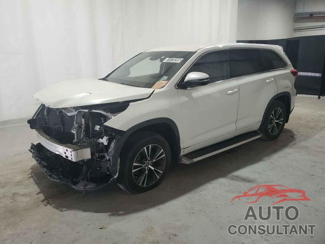 TOYOTA HIGHLANDER 2017 - 5TDZZRFH7HS189236