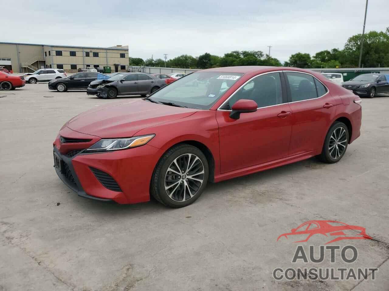 TOYOTA CAMRY 2020 - 4T1G11AK6LU399104
