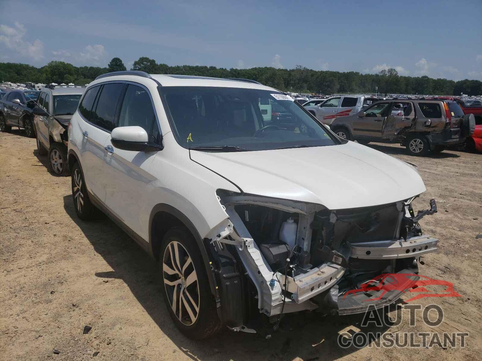 HONDA PILOT 2017 - 5FNYF6H01HB045874