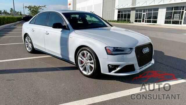 AUDI A4 2016 - WAUFFAFL6GA002871