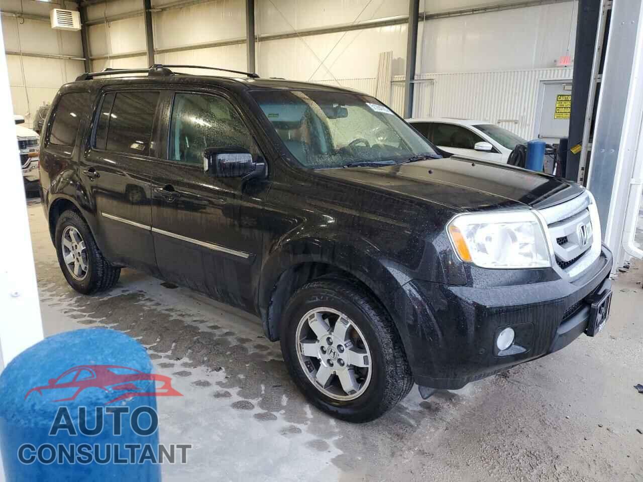 HONDA PILOT 2010 - 5FNYF4H94AB014210
