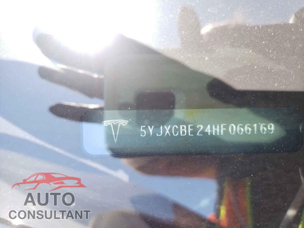 TESLA MODEL X 2017 - 5YJXCBE24HF066169