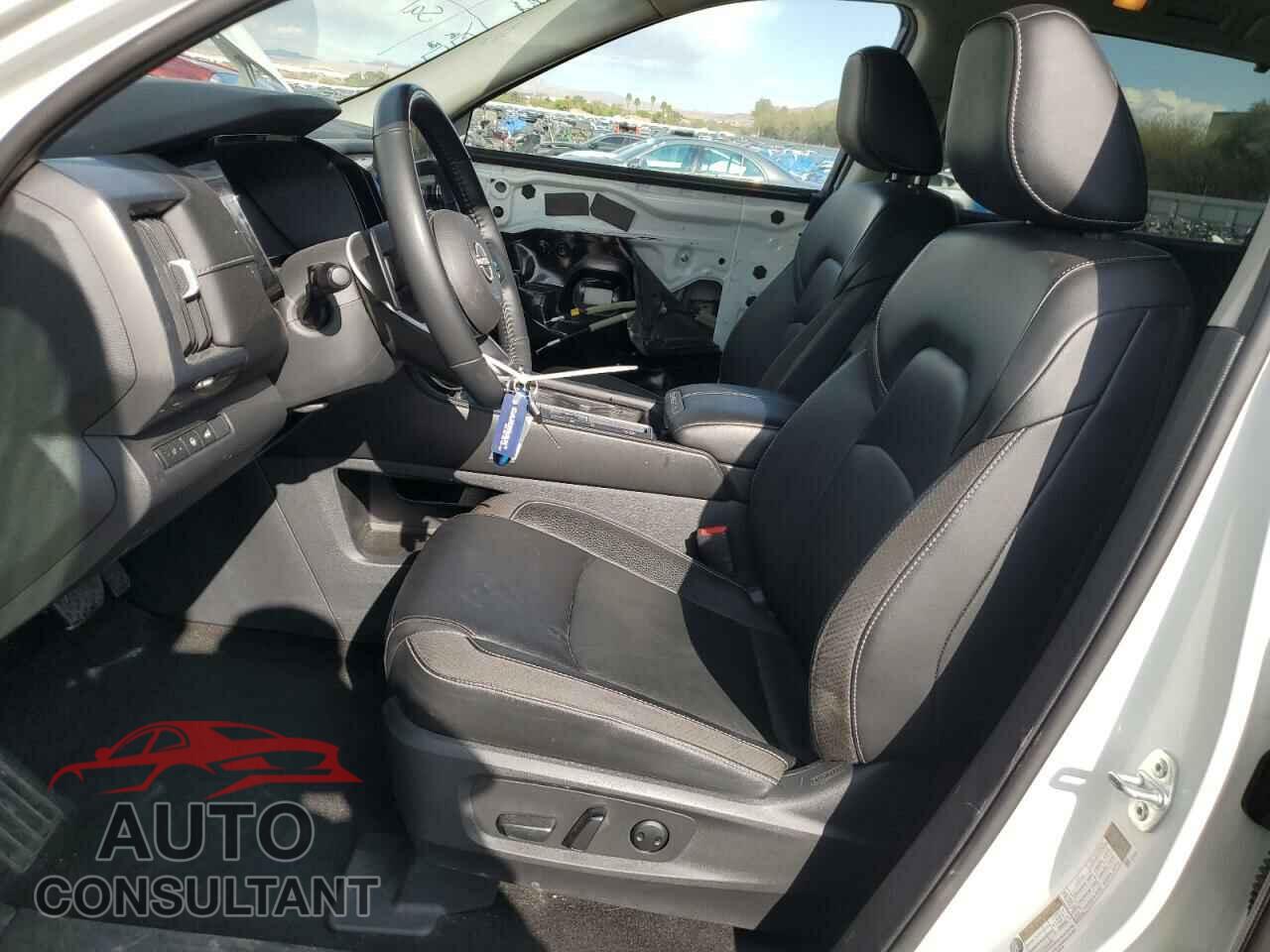 NISSAN PATHFINDER 2023 - 5N1DR3CA9PC219041