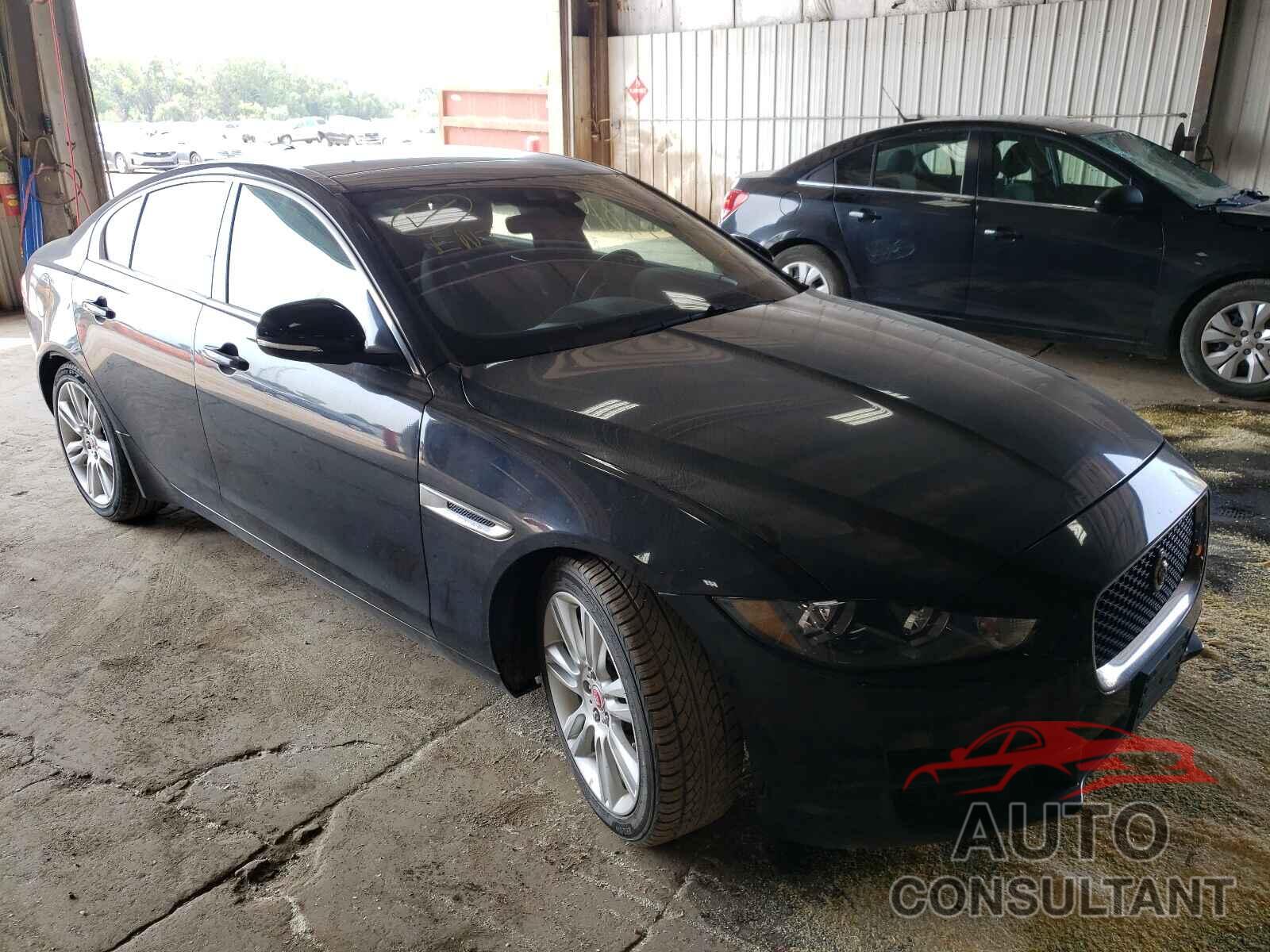 JAGUAR XE 2019 - SAJAR4FX3KCP52655