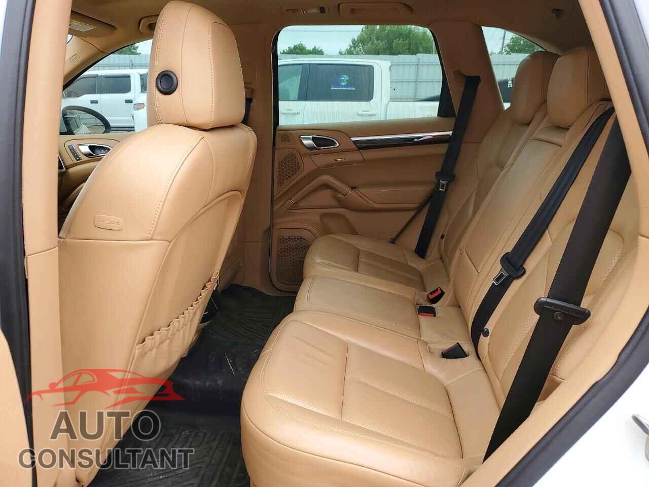 PORSCHE CAYENNE 2012 - WP1AA2A27CLA10538