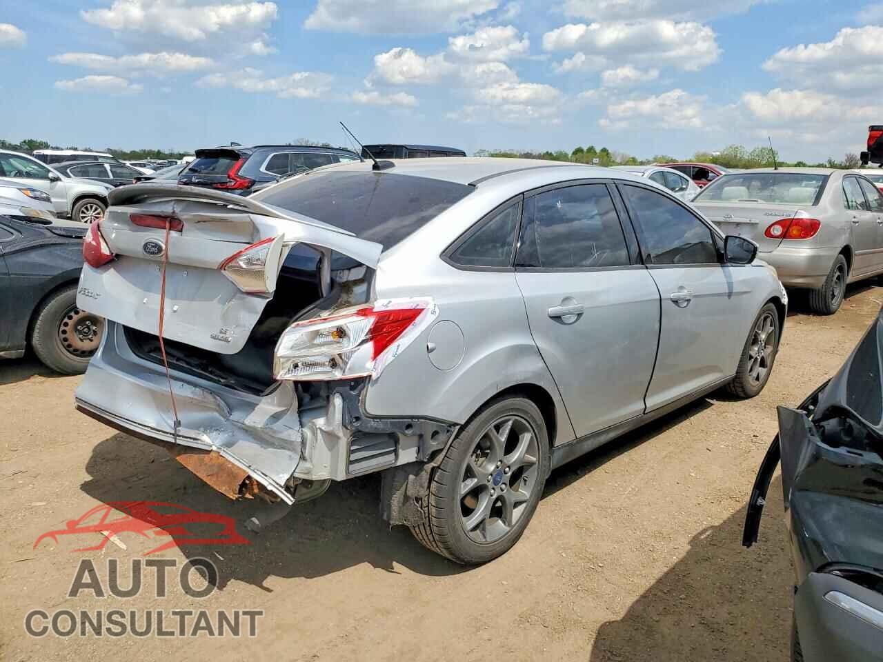 FORD FOCUS 2014 - 1FADP3F28EL205262