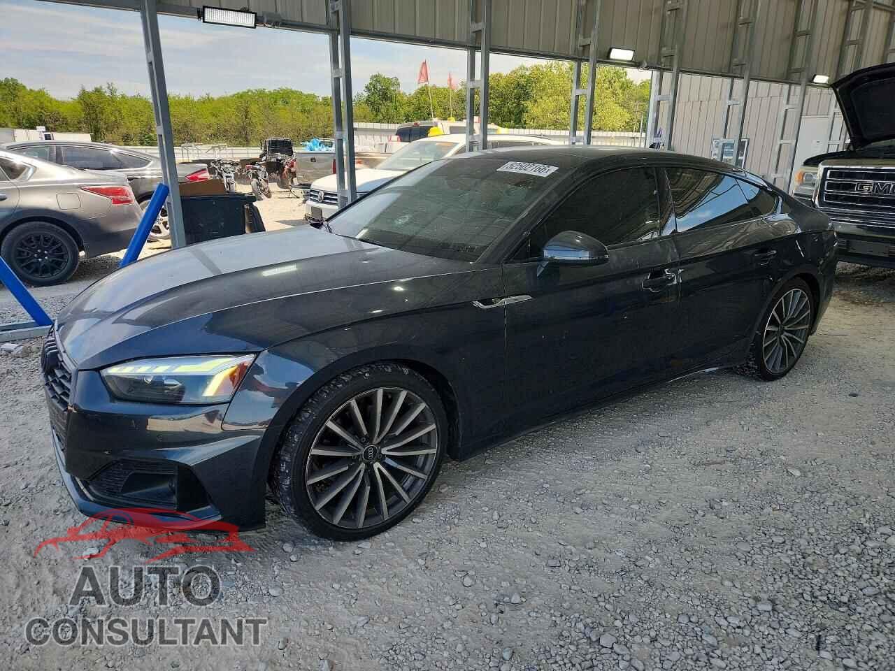AUDI A5 2022 - WAUCBCF51NA012040