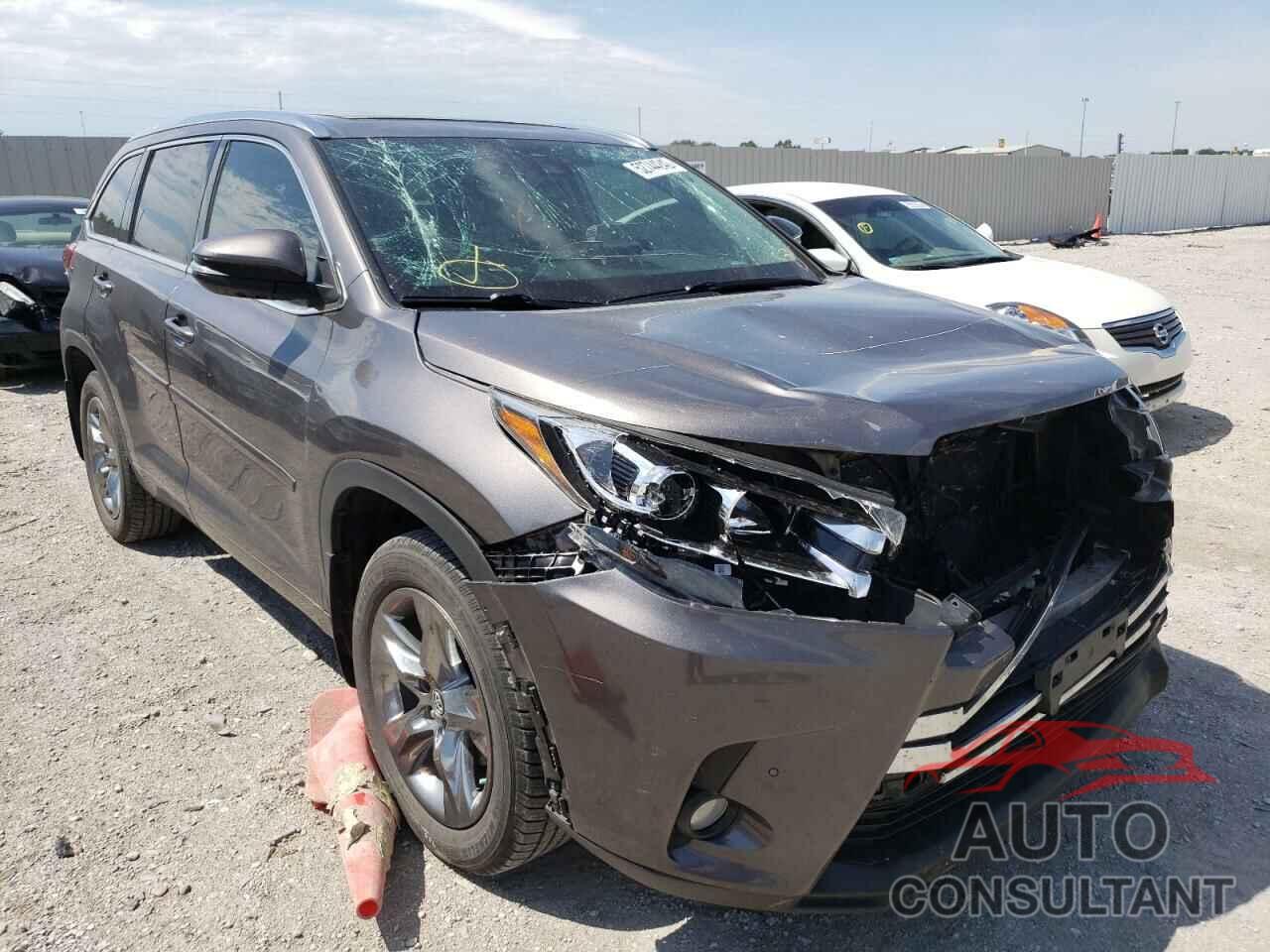 TOYOTA HIGHLANDER 2018 - 5TDDZRFH9JS801730