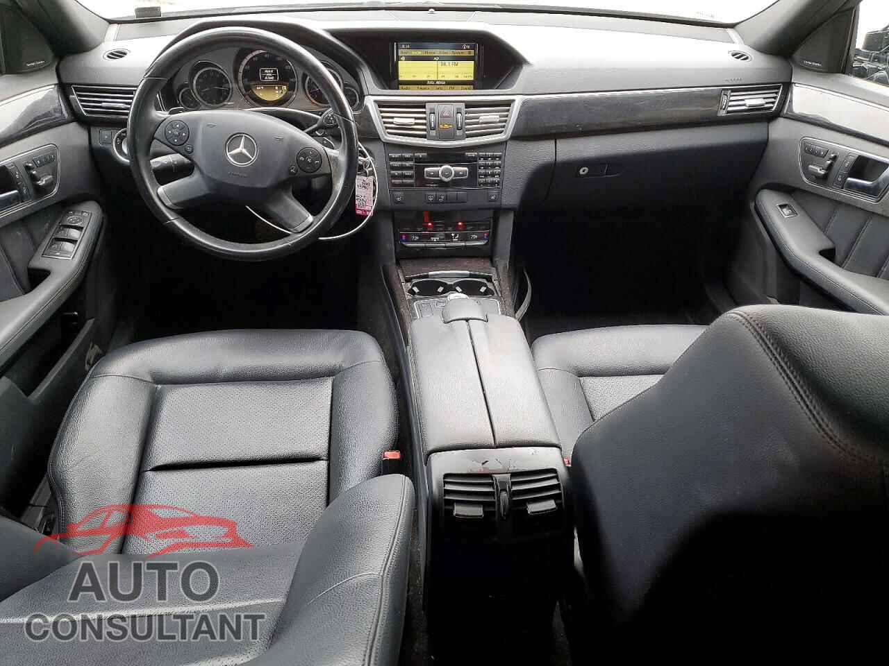 MERCEDES-BENZ E-CLASS 2012 - WDDHF5KB7CA582213