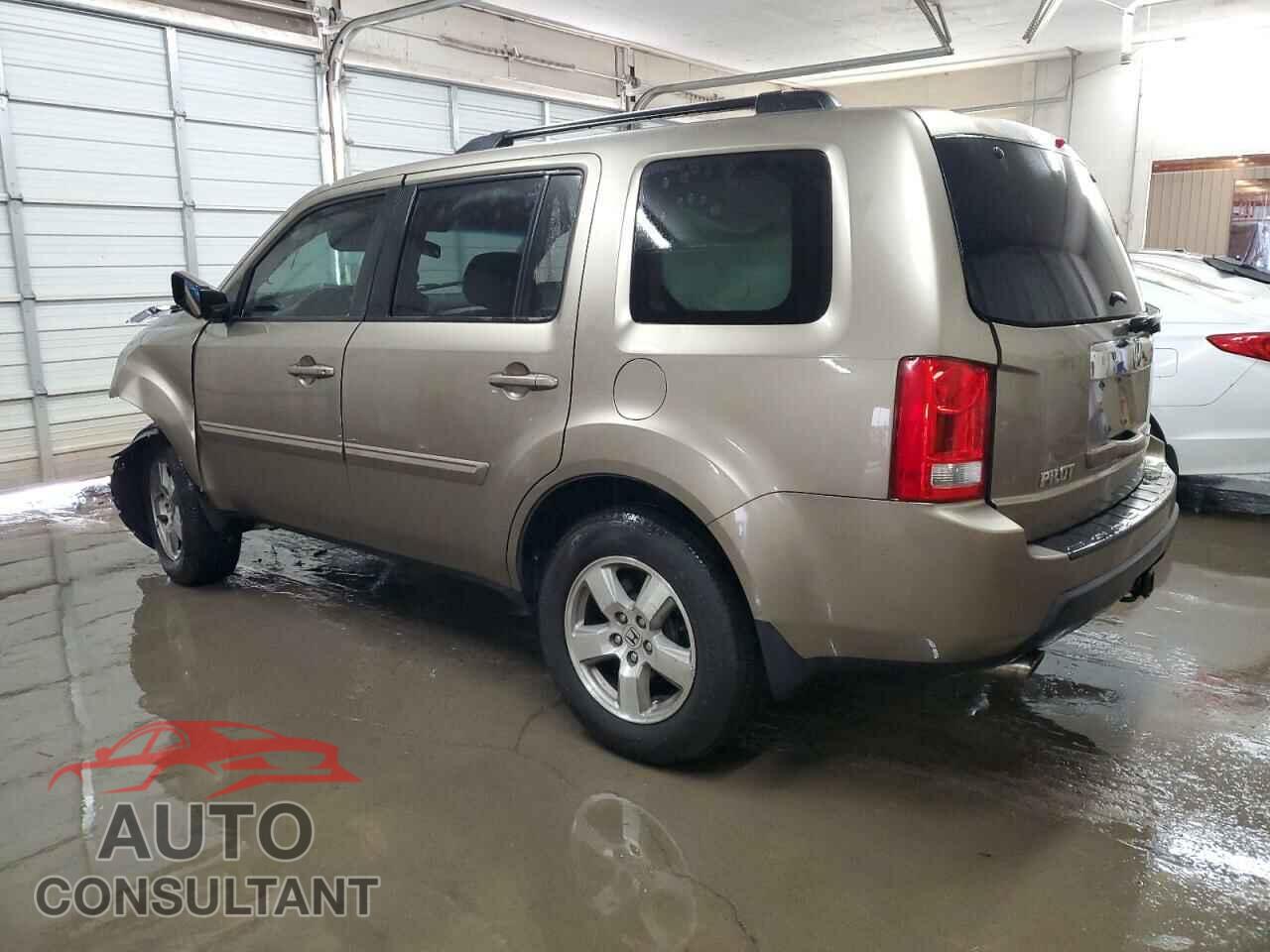 HONDA PILOT 2011 - 5FNYF4H66BB067188