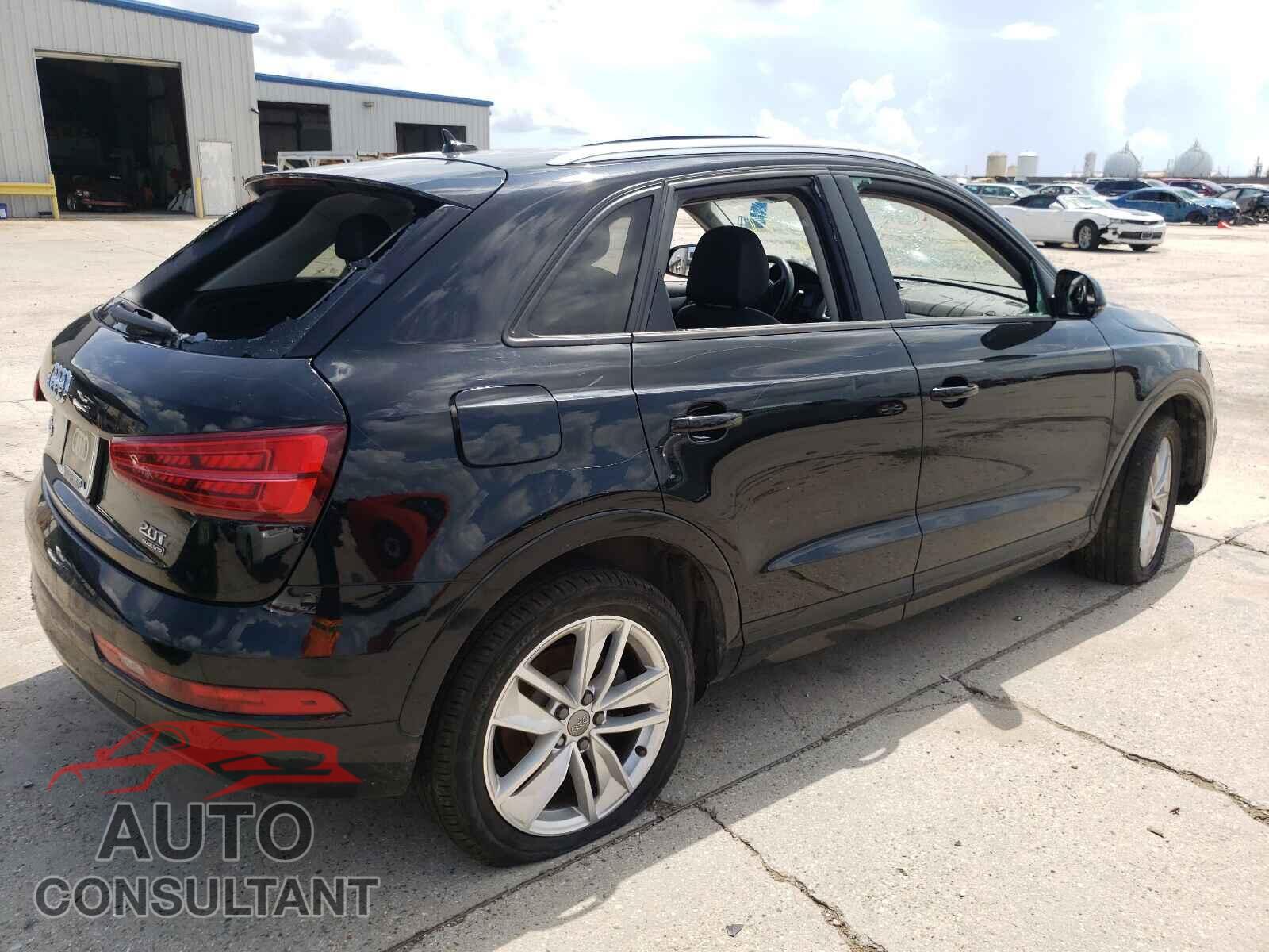 AUDI Q3 2017 - WA1ECCFS4HR013682