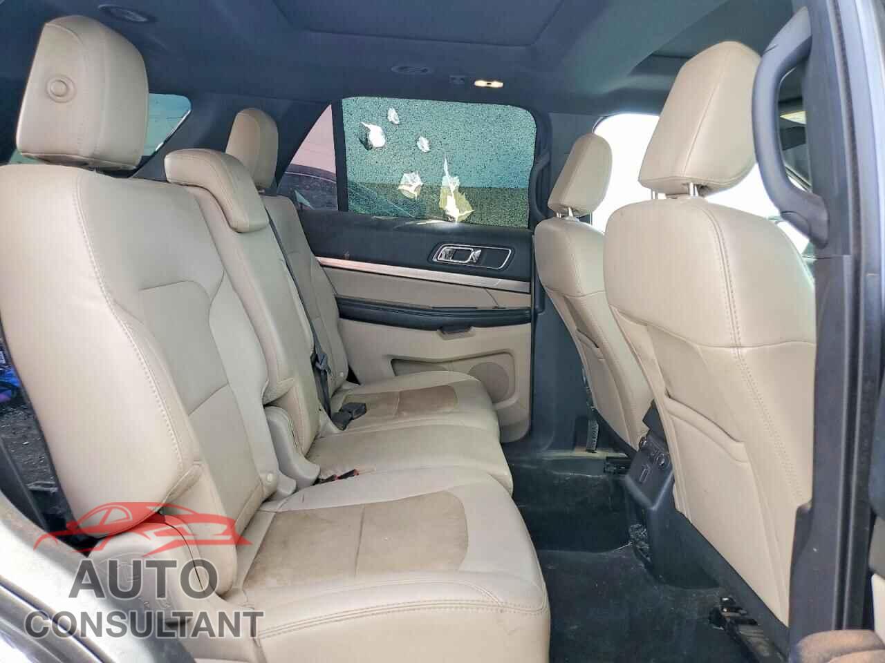FORD EXPLORER 2018 - 1FM5K7D87JGB90733