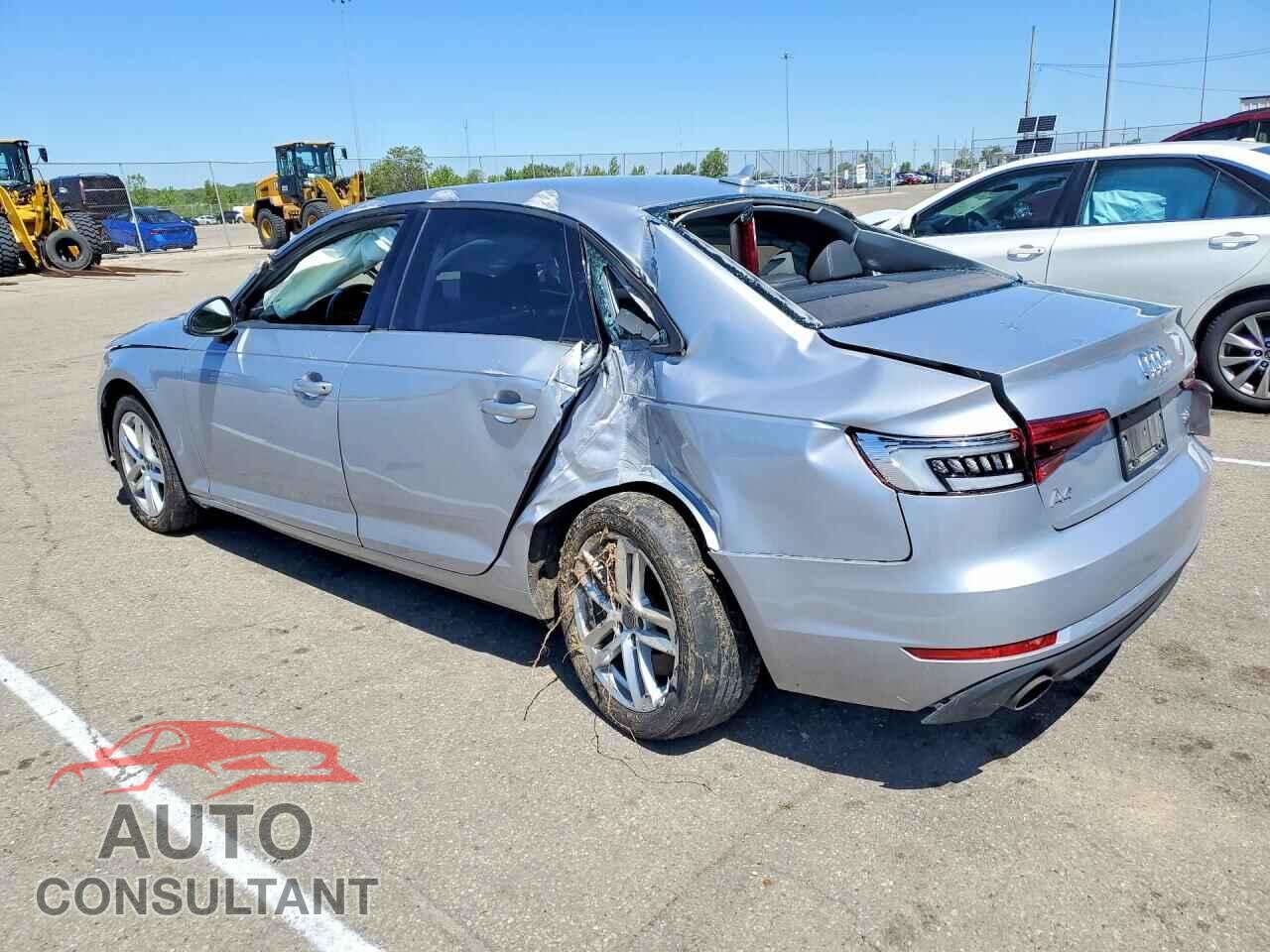 AUDI A4 2017 - WAUANAF44HN032127